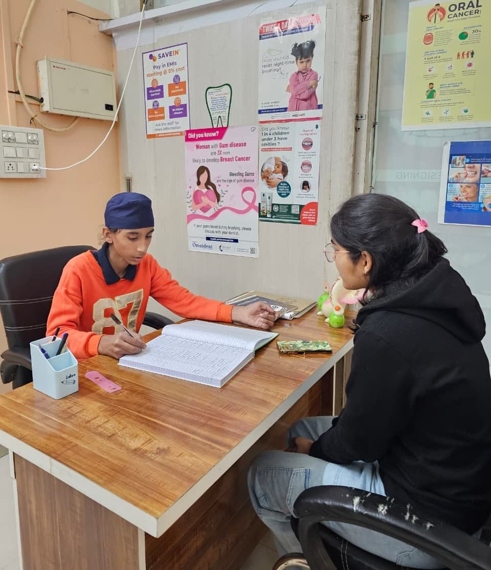 About Dr. Vijyant Singh